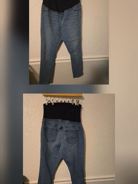 (LOT OF 3)Maternity Jeans